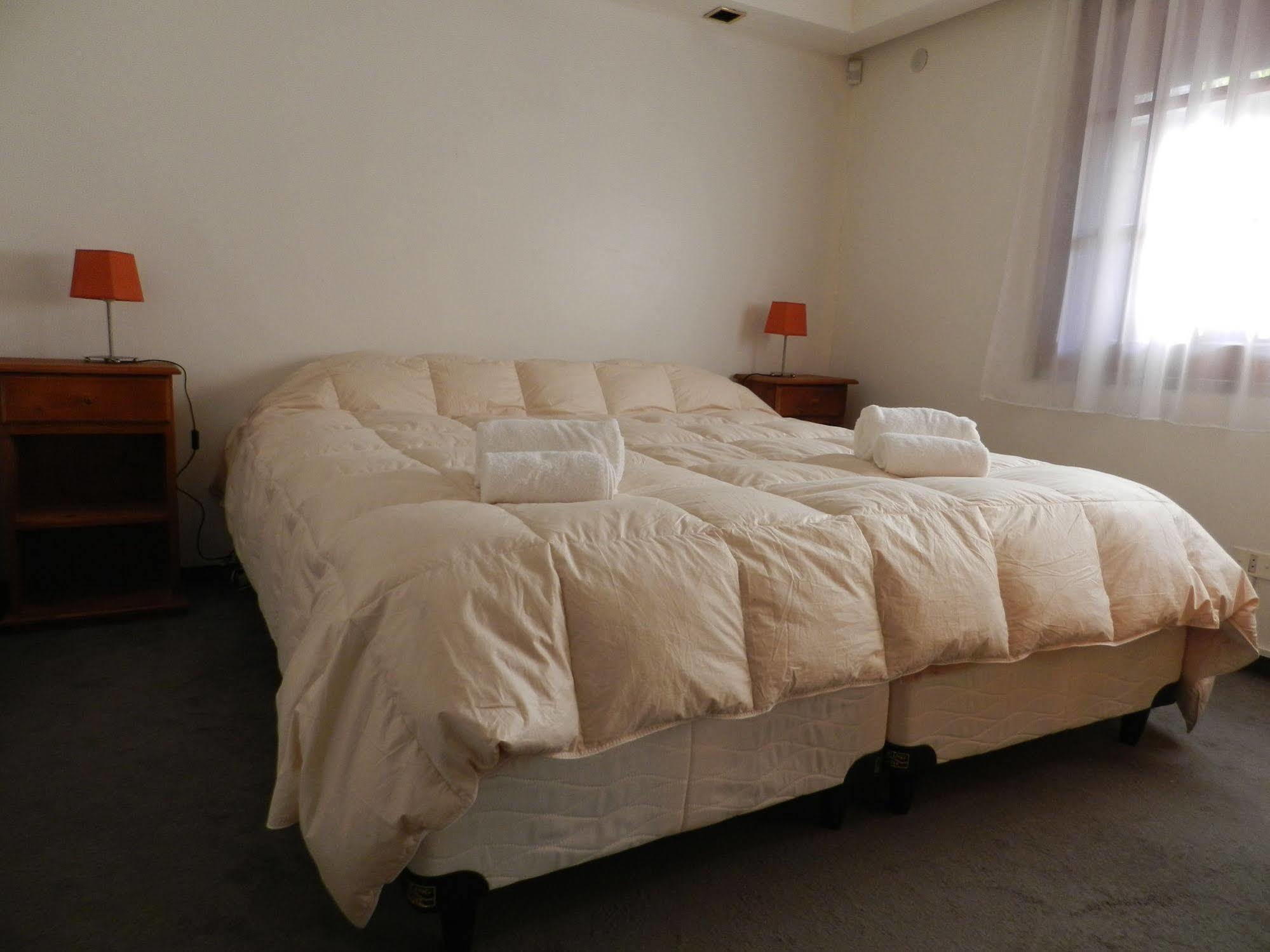 מלון ניוקואן La Casona Del Rio מראה חיצוני תמונה