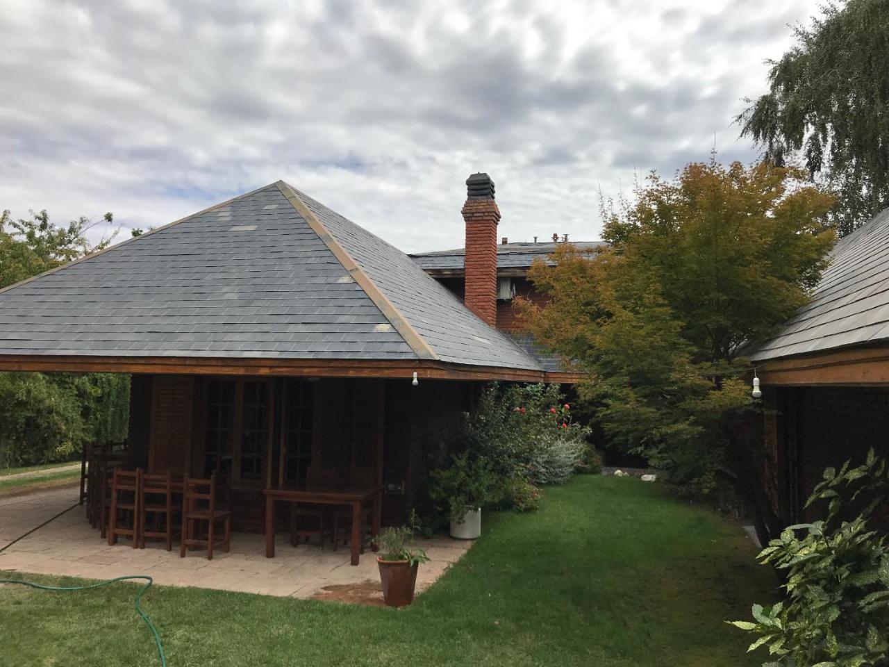 מלון ניוקואן La Casona Del Rio מראה חיצוני תמונה